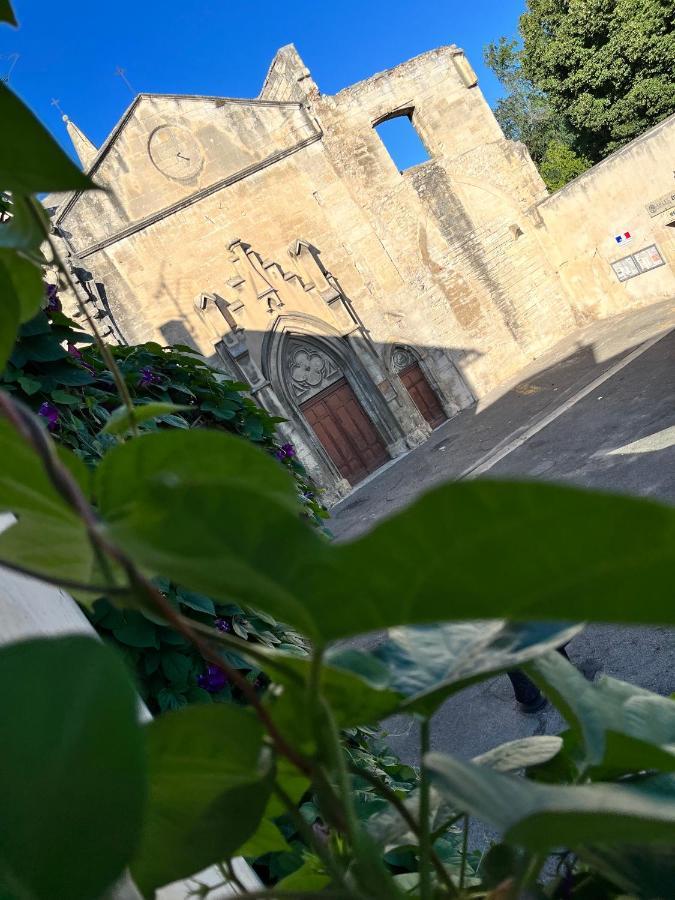 Le Donjon De La Roquette Daire Arles Dış mekan fotoğraf